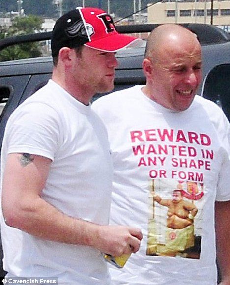 Rooney se distreaza la maxim in Ibiza!_10