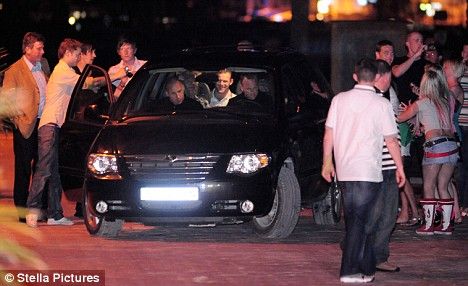 Rooney se distreaza la maxim in Ibiza!_9
