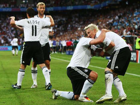 Schweinsteiger, starul Germaniei in meciul cu Portugalia!_24