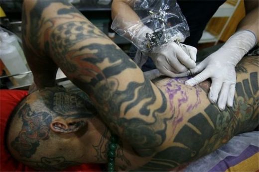 Tatuat pentru JO! Omul care l-a batut pe Becks la tatuaje_8