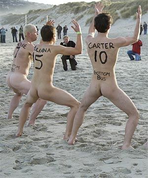 FOTO: Senzatie! Nationala de rugby cu nudisti All Blacks_2