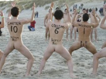 FOTO: Senzatie! Nationala de rugby cu nudisti "All Blacks"