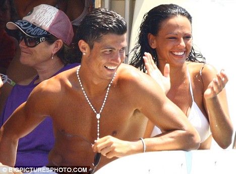 Nereida: Nu m-am despartit de Ronaldo!_4