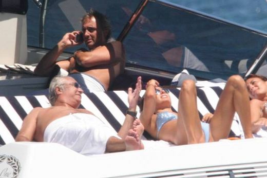Foto: Briatore si Gregoraci pe yacht in Sardinia_3