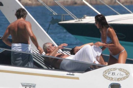 Foto: Briatore si Gregoraci pe yacht in Sardinia_15