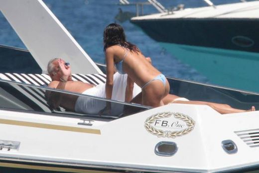 Foto: Briatore si Gregoraci pe yacht in Sardinia_6