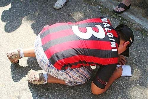 Foto: Vezi cum l-au asteptat fanii pe Ronaldinho_4
