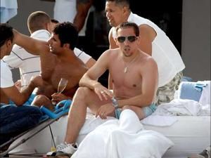 Foto: Ribery se recupereaza... la plaja!_2