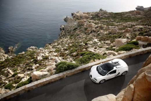 FOTO: Vezi cum arata Bugatti Veyron Grand Sport!_7