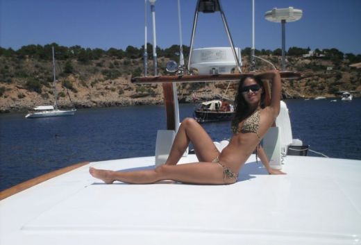 FOTO: Liana Jaba l-a innebunit pe Ronaldo la Ibiza!_11