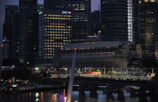 FOTO / Noapte albastra la cursa de F1 Singapore!_15