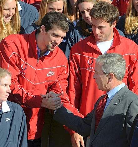 Bush, intimidat de mama lui Phelps!_10