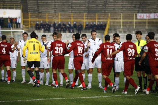 FOTO: 27 de goluri in cel mai frumos meci al sezonului! Vezi imagini de la U Cluj - CFR Cluj!_4