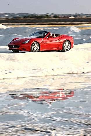 Ferrari California lansat oficial la Salonul Auto de la Paris!_9