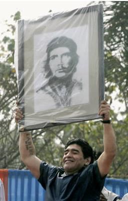 FOTO / Isterie Maradona  in India!_10