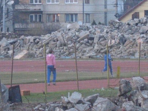 Stadionul Ion Moina devine istorie! Vezi imagini de la demolarea stadionului din Cluj!_2