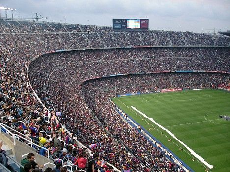 Intr-un cuvant = infern! Vezi top 10 cele mai tari stadioane din lume!_3