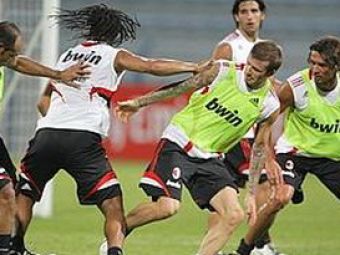 Milan si-a etalat stelele in Dubai: Beckham, Ronaldinho si Kaka au facut show!