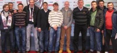 FOTO: Uhrin, prezentat la CFR Cluj cu stafful tehnic!_1
