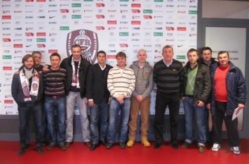 FOTO: Uhrin, prezentat la CFR Cluj cu stafful tehnic!_2
