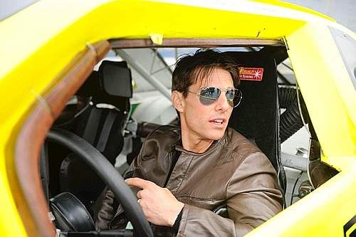 Tom Cruise a facut senzatie la Daytona 500: La multi ani Valentino Rossi!_14