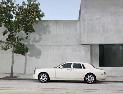 Vezi o galerie foto FOARTE TARE cu Rolls-Royce Phantom facelift!_9