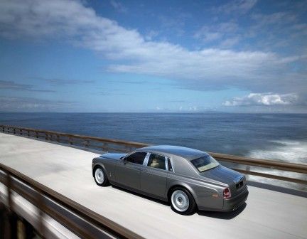 Vezi o galerie foto FOARTE TARE cu Rolls-Royce Phantom facelift!_14