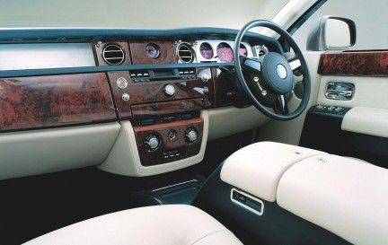 Vezi o galerie foto FOARTE TARE cu Rolls-Royce Phantom facelift!_21