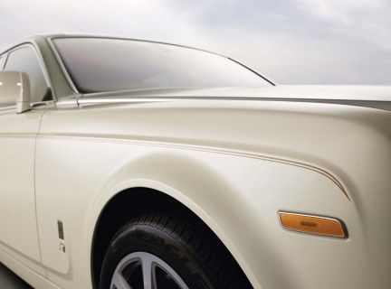 Vezi o galerie foto FOARTE TARE cu Rolls-Royce Phantom facelift!_17