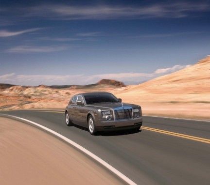 Vezi o galerie foto FOARTE TARE cu Rolls-Royce Phantom facelift!_12