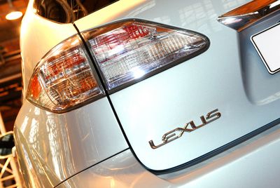 Mare si TARE! Vezi cum arata noul Lexus RX450h!_17