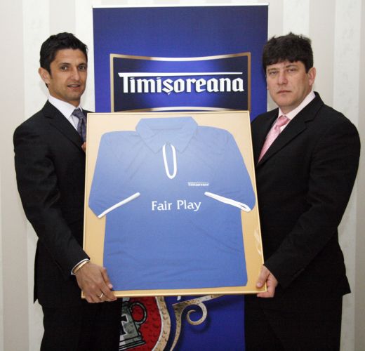 Razvan Lucescu trimite Tricoul Fair-Play Timisoreana la Medias lui Cristian Pustai!_3