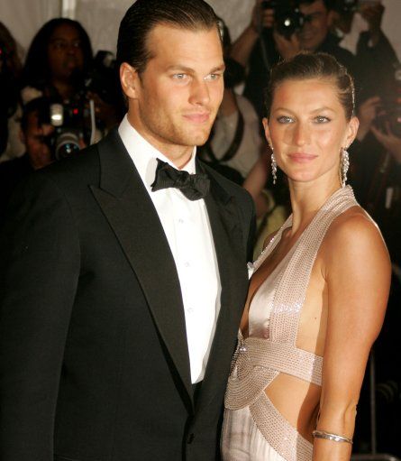 L-a arestat: Gisele Bundchen s-a casatorit cu starul NFL Tom Brady!_9