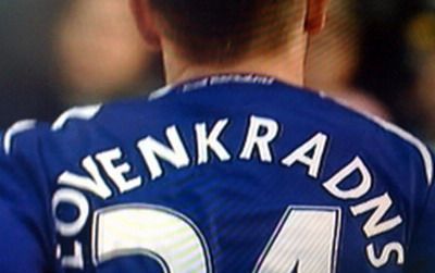 S-au facut de ras: Liverpool a gresit si ea numele unui jucator pe tricou!_3