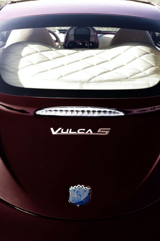 EXCLUSIV si exclusivist! Vezi cum arata Vulca S, o masina de 340.000 de euro!_2