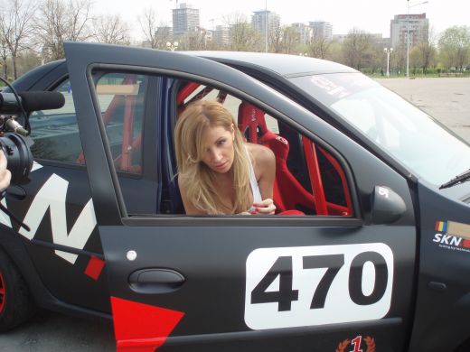 Andreea Necula - sexy, rea, pilot de raliu! VEZI VIDEO:_40