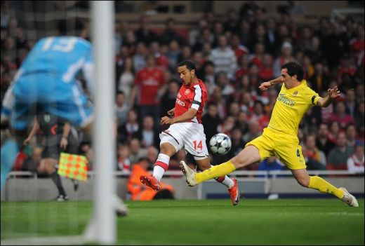 The Sun: Arsenal striga dupa calificarea in semifinale: sa vina United!_9