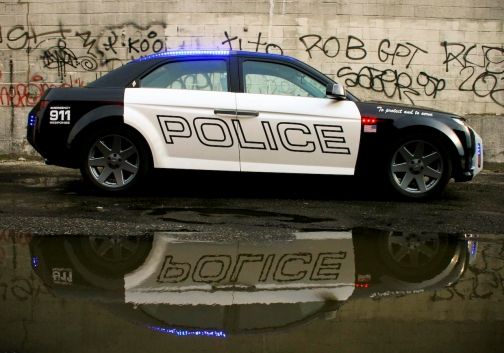 VEZI cum arata o super masina de Politie: Carbon Motors E7: NYPD!_10
