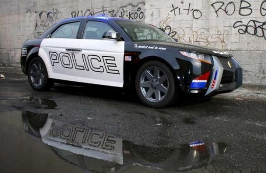 VEZI cum arata o super masina de Politie: Carbon Motors E7: NYPD!_37