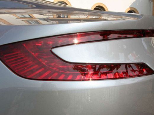 Aston Martin One-77, masina de 1.1 milioane de euro, a castigat premiul pentru design la Concorso dEleganza!_10