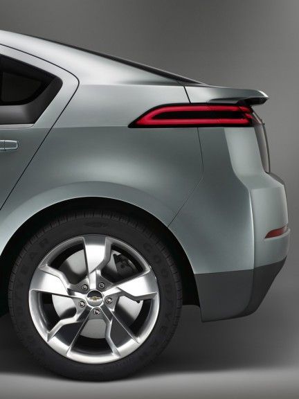 General Motors: va prezenta Chevrolet Volt in 2010: VEZI FOTO:_3
