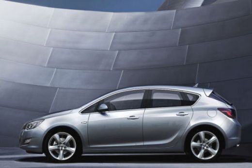 Vezi cum arata Noul Opel Astra. Noul Astra se dezvaluie, oficial, la Frankfurt! GALERIE FOTO:_10