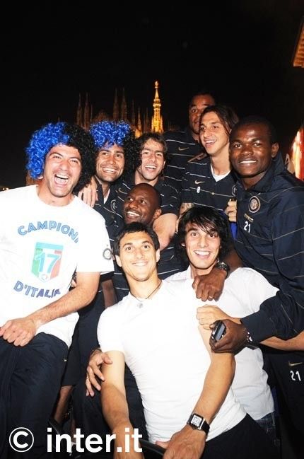 FOTO si VIDEO - cele mai TARI imagini de la petrecerea lui Inter 17!_58