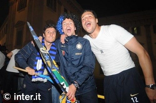 FOTO si VIDEO - cele mai TARI imagini de la petrecerea lui Inter 17!_84