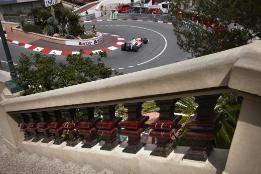 Raikkonen, aproape de pole-position in Monaco_9