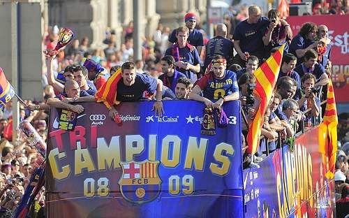 Messi a fost votat cel mai bun jucator din UCL! VIDEO: imagini cu nebunia de la Barcelona_21