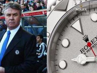 Jucatorii&nbsp;lui Chelsea i-au daruit lui Hiddink un ceas in valoare de 50.000 de lire sterline!