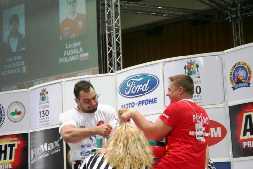 Ion Oncescu, campion european la ambele maini! Romania, inca trei medalii la Euro-skandenberg din Bulgaria!_19