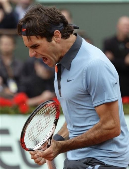 Federer in lacrimi! A castigat primul sau Roland Garros in finala cu Soderling!_12