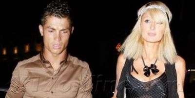 Cristiano Ronaldo s-a cazat inca o data la Hilton...Paris Hilton!_1